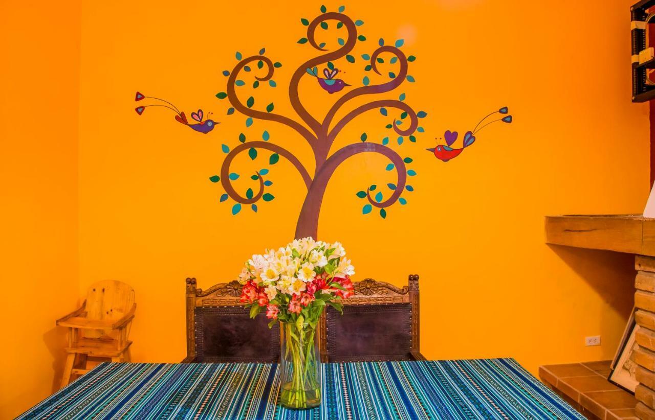 Hostal Riviera Sucre Otavalo Exterior photo